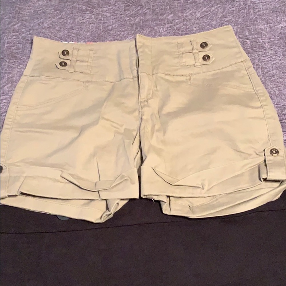 Khaki shorts